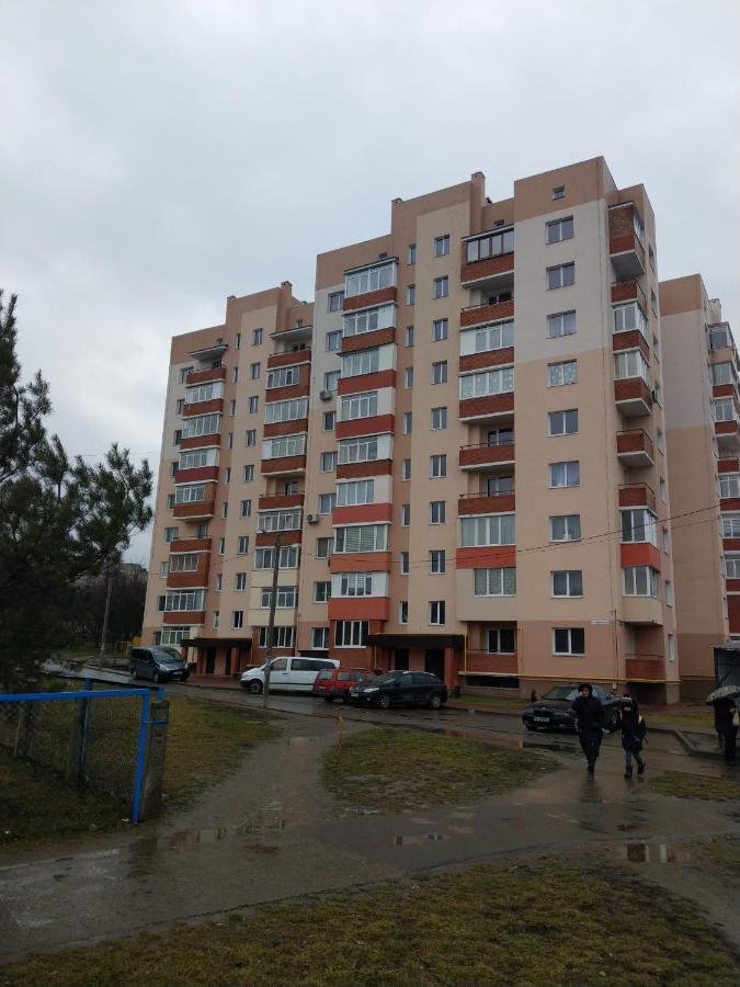 Однокімнатна Квартира В Новобудові По Мельника 罗夫诺 外观 照片